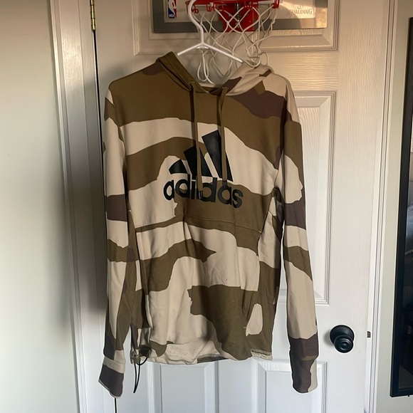 Adidas X Undefeated camo hoodie - Picture 3 of 5